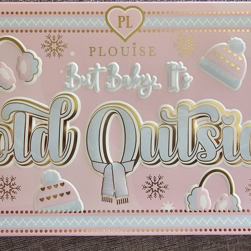 P.Louise Cold Outside blush pallet